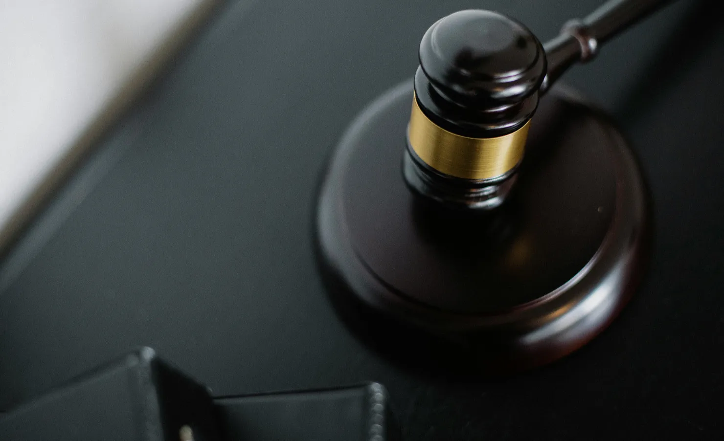 McKINNON Legal